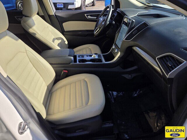 Certified 2023 Ford Edge SEL w/ Convenience Package AWD/4WD image 16