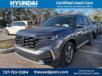 Used 2025 Honda Pilot EX-L video 1