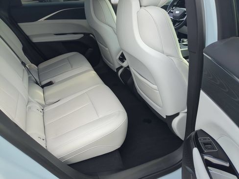 Certified 2024 Cadillac Lyriq Luxury AWD/4WD image 26