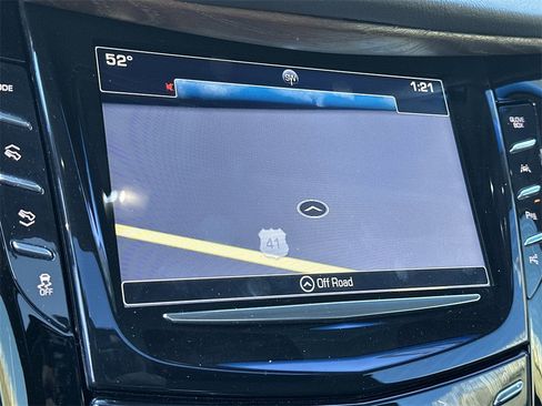 Used 2020 Cadillac Escalade Premium Luxury image 30