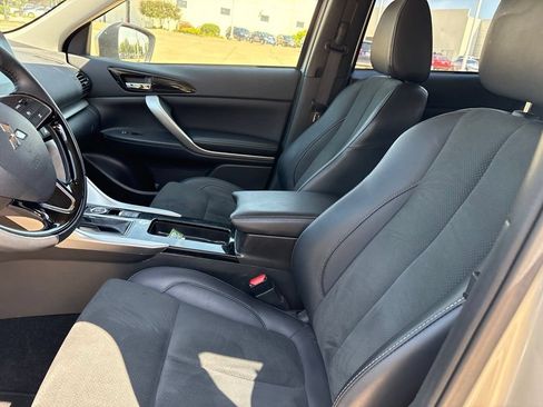 Used 2025 Mitsubishi Eclipse Cross SE AWD/4WD image 11