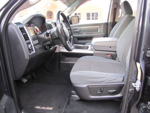 Used 2018 RAM 1500 Big Horn image 12