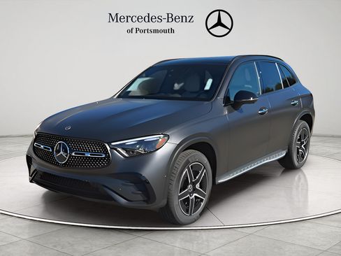 Used 2026 Mercedes-Benz GLC 300 4MATIC image 4