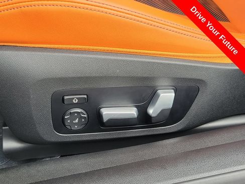 Used 2023 BMW M4 Competition w/ M Carbon Exterior Package RWD image 20