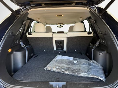 Used 2023 Mitsubishi Outlander SEL AWD/4WD image 24