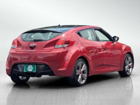 Used 2012 Hyundai Veloster w/ Style Pkg FWD image 3
