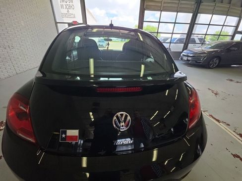 Used 2019 Volkswagen Beetle 2.0T S image 6