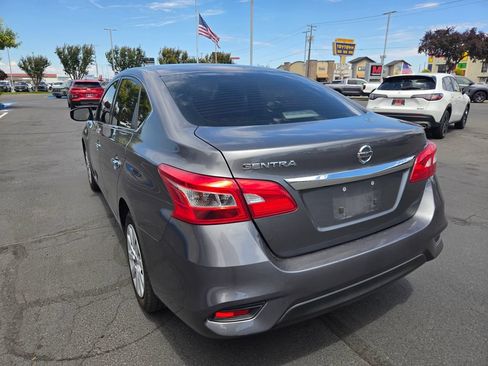 Used 2018 Nissan Sentra S FWD image 4
