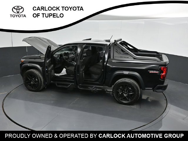 Used 2025 Chevrolet Colorado Trail Boss w/ Midnight Edition AWD/4WD image 67