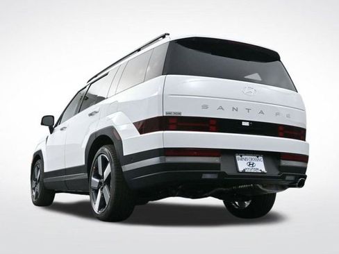 Used 2025 Hyundai Santa Fe Limited image 32