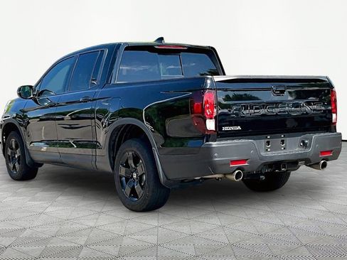 Used 2025 Honda Ridgeline Black Edition image 5