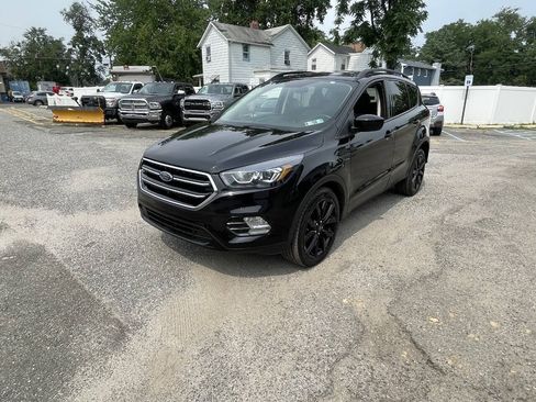 Used 2019 Ford Escape SE AWD/4WD image 2