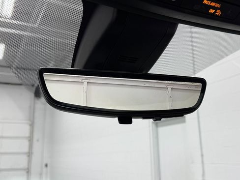 Used 2021 GMC Yukon Denali image 36