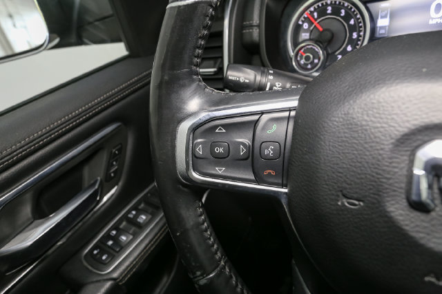 Used 2019 RAM 1500 Laramie AWD/4WD image 33