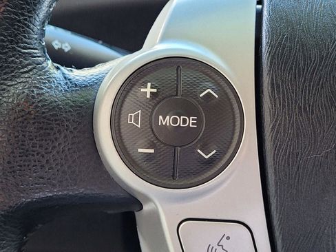 Used 2015 Toyota Prius Prime Advanced image 31