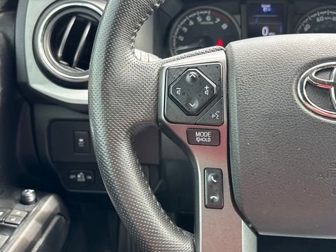 Used 2023 Toyota Tacoma TRD Off-Road AWD/4WD image 16