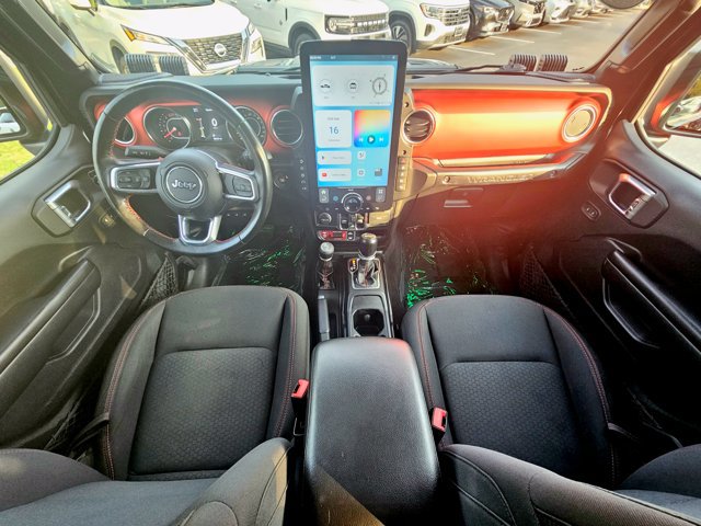 Used 2021 Jeep Wrangler Unlimited Rubicon AWD/4WD image 26