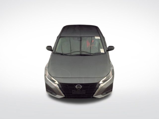 Used 2024 Nissan Altima 2.5 S FWD image 16