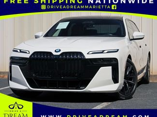 Used 2024 BMW i7 xDrive60 AWD/4WD video 1