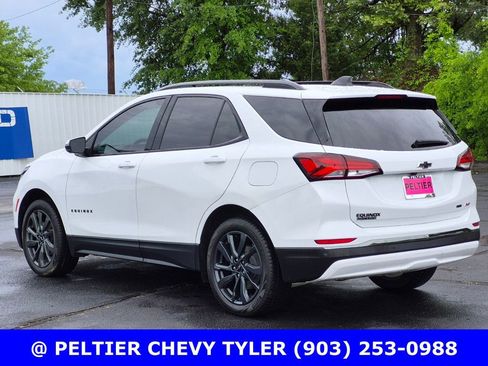 Used 2023 Chevrolet Equinox RS w/ RS Leather Package image 4