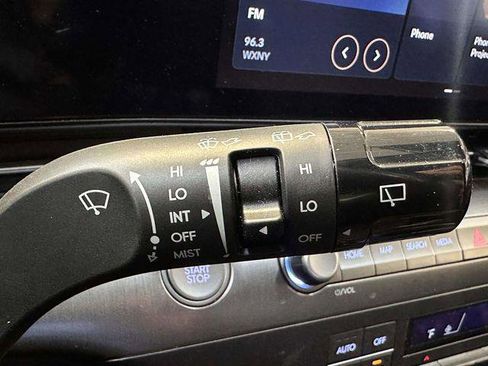 Used 2024 Hyundai Kona SEL AWD/4WD image 26