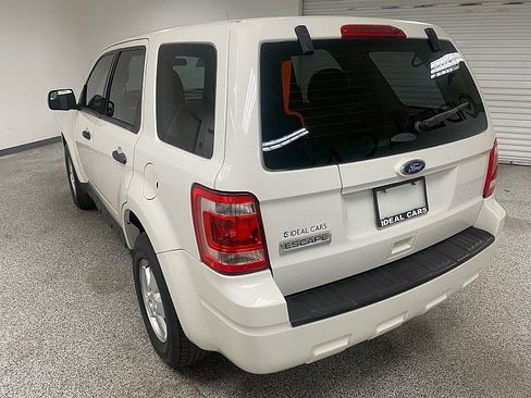 Used 2012 Ford Escape XLS image 7