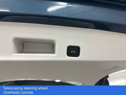 Used 2025 Buick Enclave Avenir w/ Super Cruise Package image 29