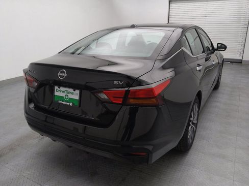 Used 2024 Nissan Altima 2.5 SV image 7