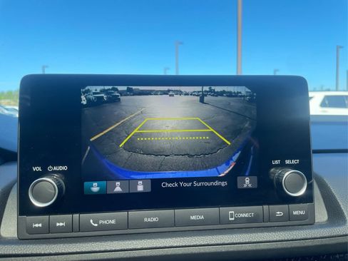 Certified 2025 Honda CR-V Sport image 37