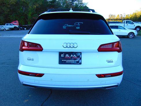 Used 2018 Audi Q5 2.0T Premium Plus w/ Premium Plus Package image 4