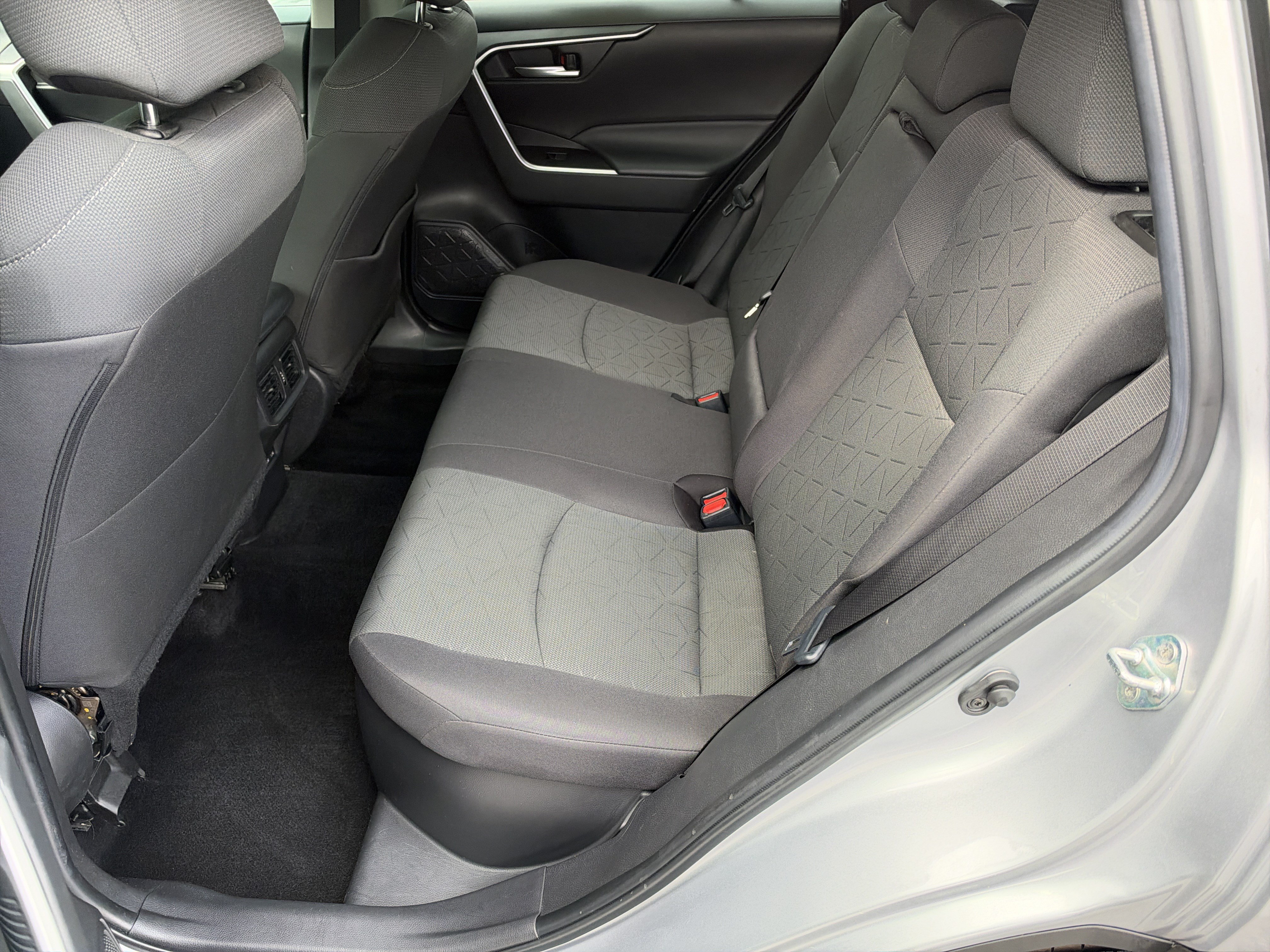 Used 2024 Toyota RAV4 XLE w/ Convenience Package AWD/4WD image 26