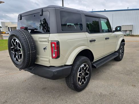 New 2026 Ford Bronco Outer Banks AWD/4WD image 5