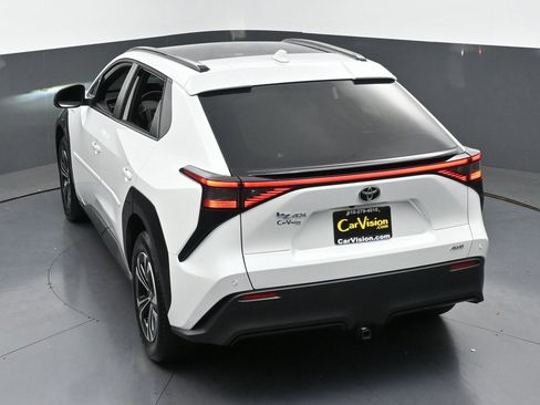 Used 2023 Toyota bZ4X XLE image 41