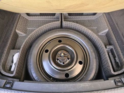 Used 2018 Lincoln MKX Reserve image 45