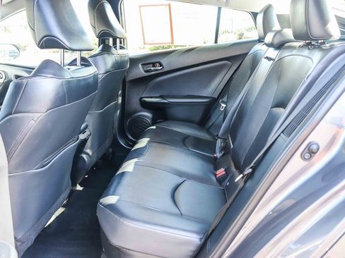 Certified 2022 Toyota Prius Prime XLE FWD image 21