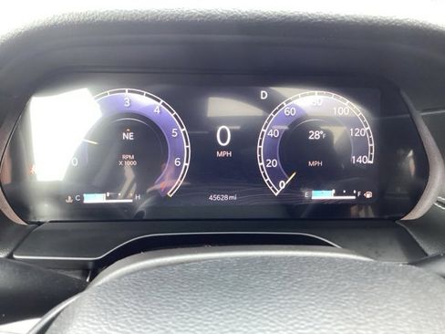 Certified 2023 Jeep Grand Cherokee Limited image 27