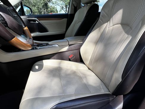 Used 2019 Lexus RX 350 FWD w/ Navigation Package image 17