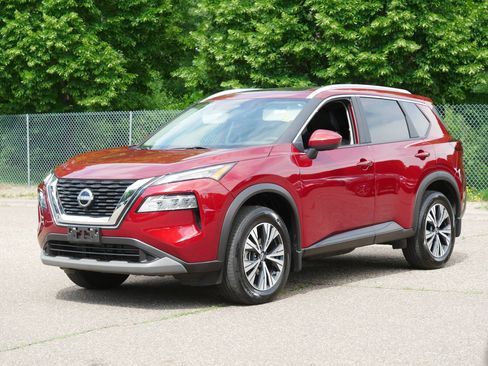 Certified 2023 Nissan Rogue SV w/ SV Premium B Package AWD/4WD image 3