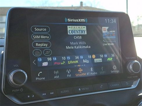 Used 2023 Nissan Sentra SV image 17