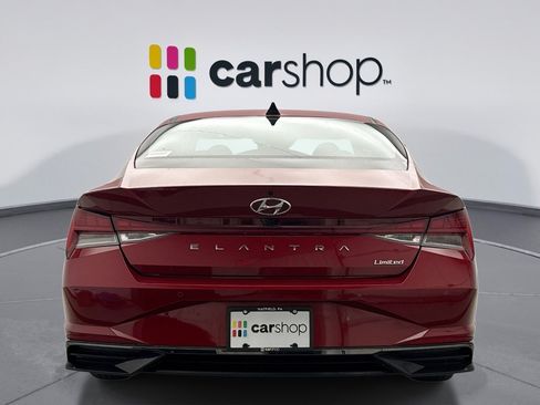 Used 2023 Hyundai Elantra Limited FWD image 4