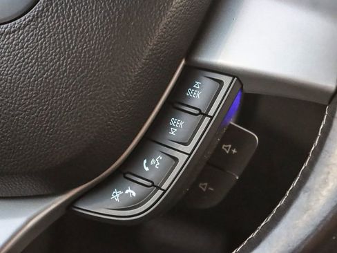 Used 2015 Chevrolet Spark LT image 21