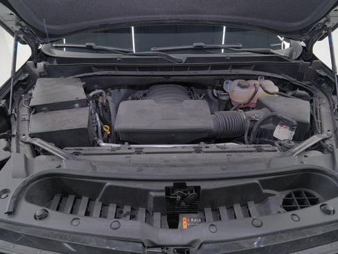 Used 2024 Cadillac Escalade ESV Premium Luxury image 61