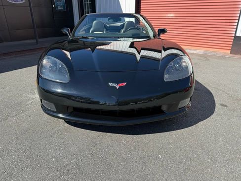 Used 2008 Chevrolet Corvette Convertible w/ Preferred Equipment Group image 3