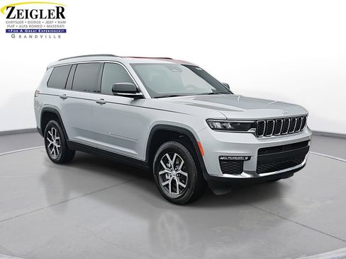 New 2025 Jeep Grand Cherokee L Limited image 3