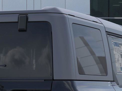New 2025 Ford Bronco Badlands image 25