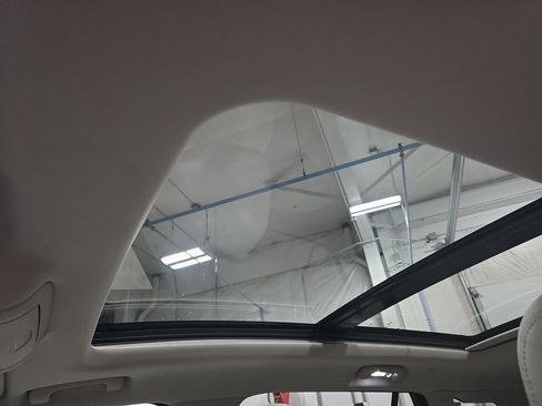 Used 2024 GMC Terrain Denali w/ Denali Premium Package image 36