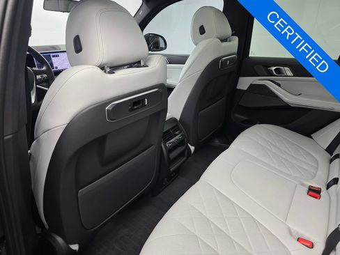 Certified 2025 BMW X5 sDrive40i w/ Premium Package RWD image 15