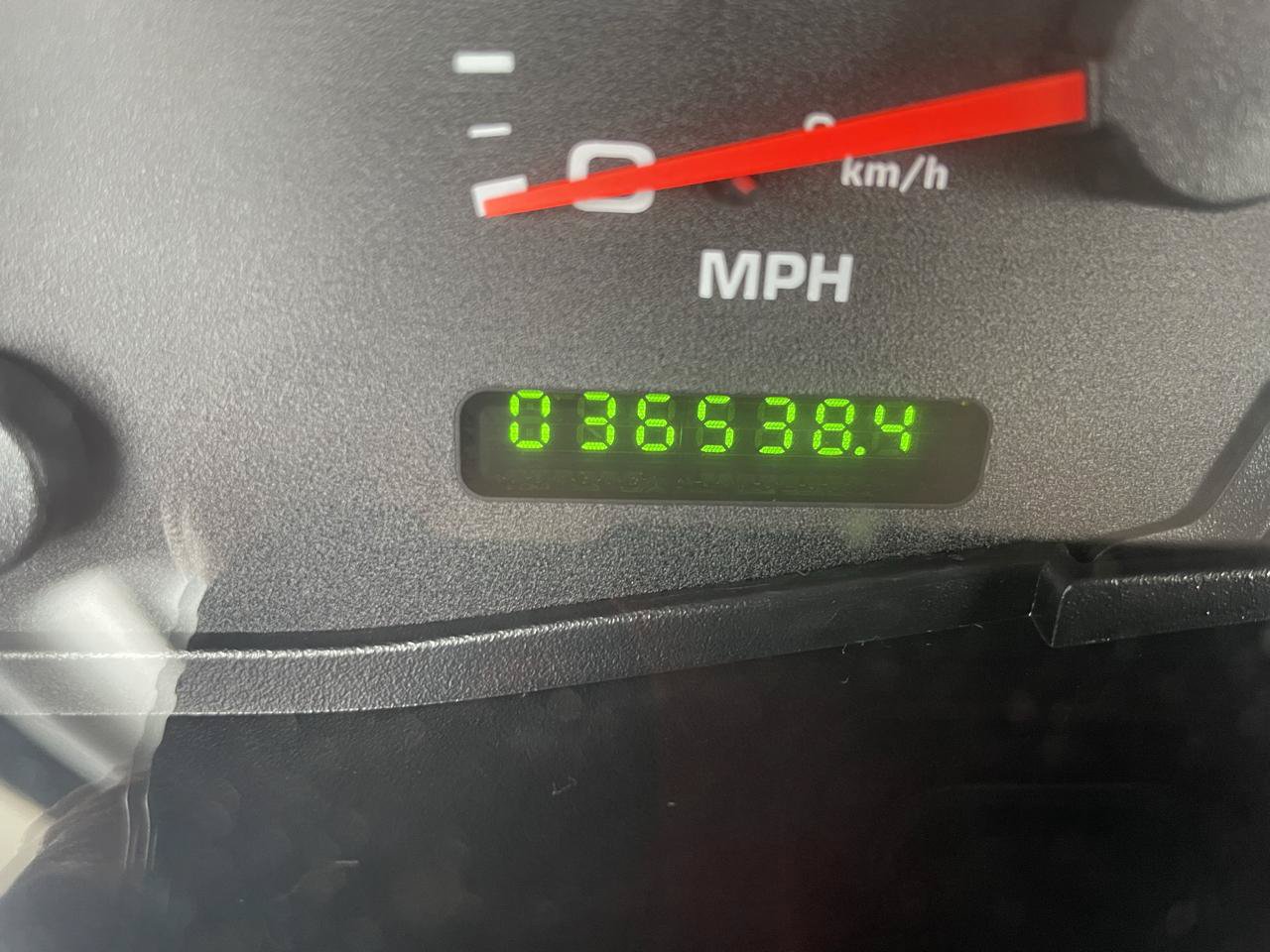 Used 2003 Ford Excursion XLT AWD/4WD image 16