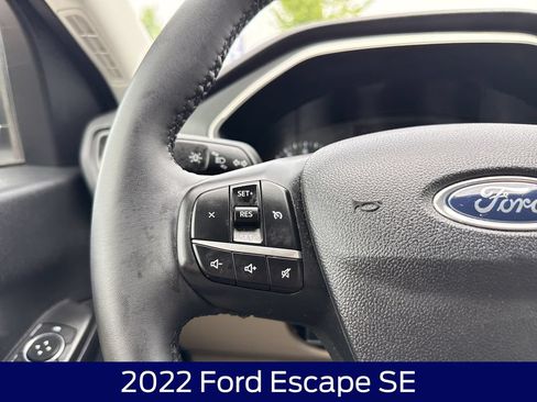 Used 2022 Ford Escape SE w/ Convenience Package AWD/4WD image 20
