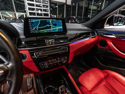 Used 2022 BMW X2 xDrive28i w/ M Sport X Package image 12